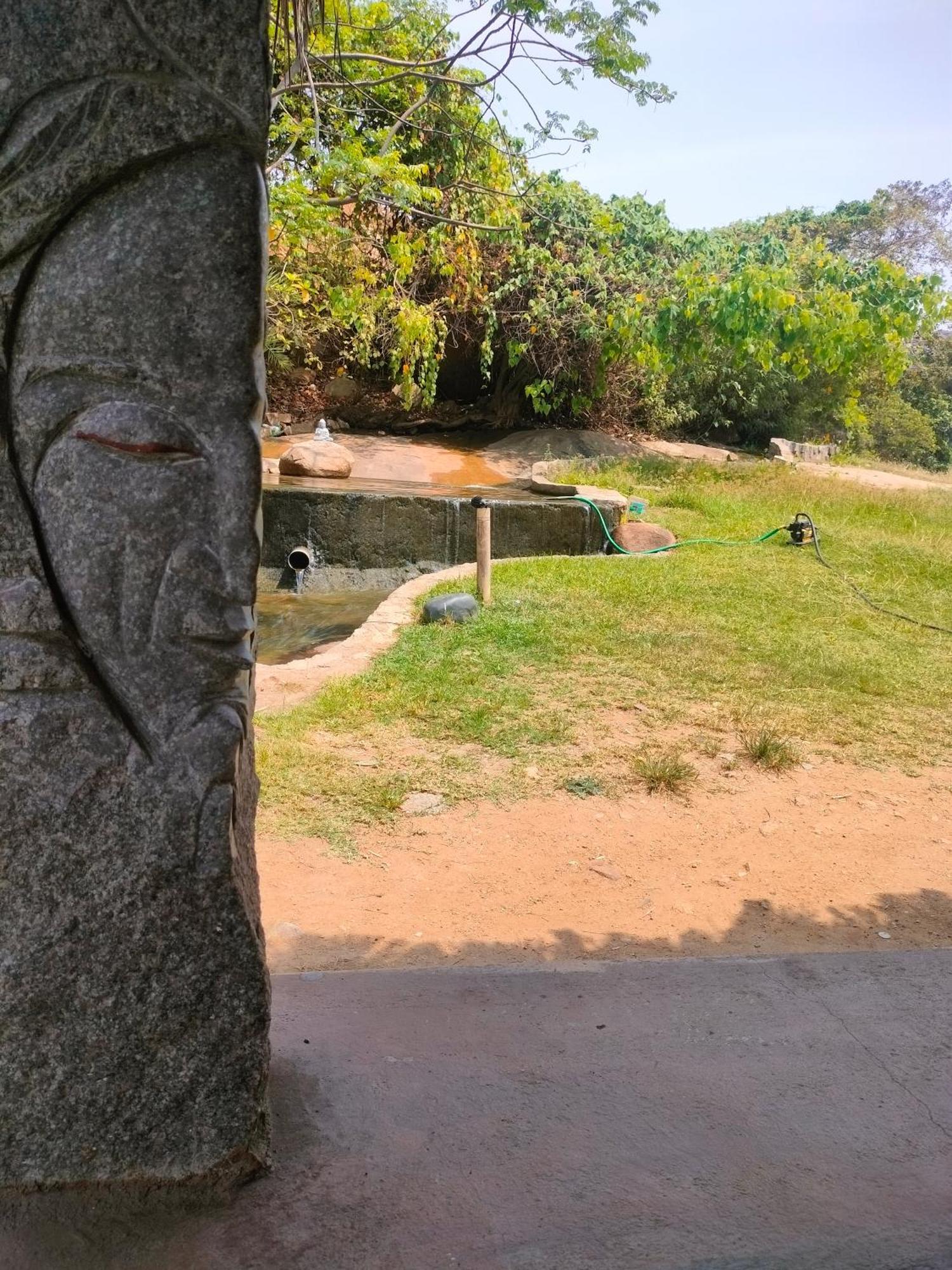 Hidden Place In Hampi Hotel Exterior foto